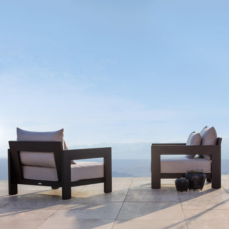 Hampton Lounge Chair | Aluminum Asteroid, Panama Grafito, Batyline Silver
