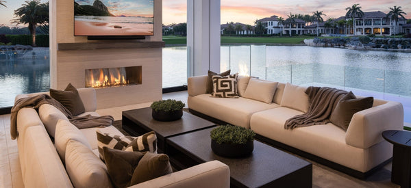 Florida Framing: A Lakefront Outdoor Escape - HARBOUR