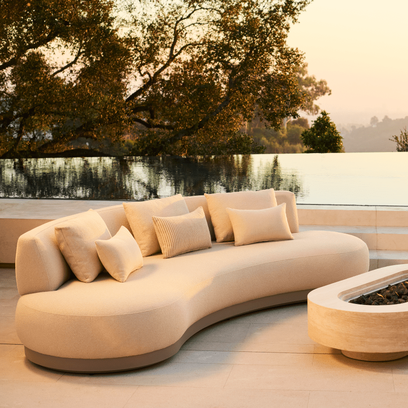 Amalfi Kidney Sofa | Aluminum Taupe, Riviera Sand,