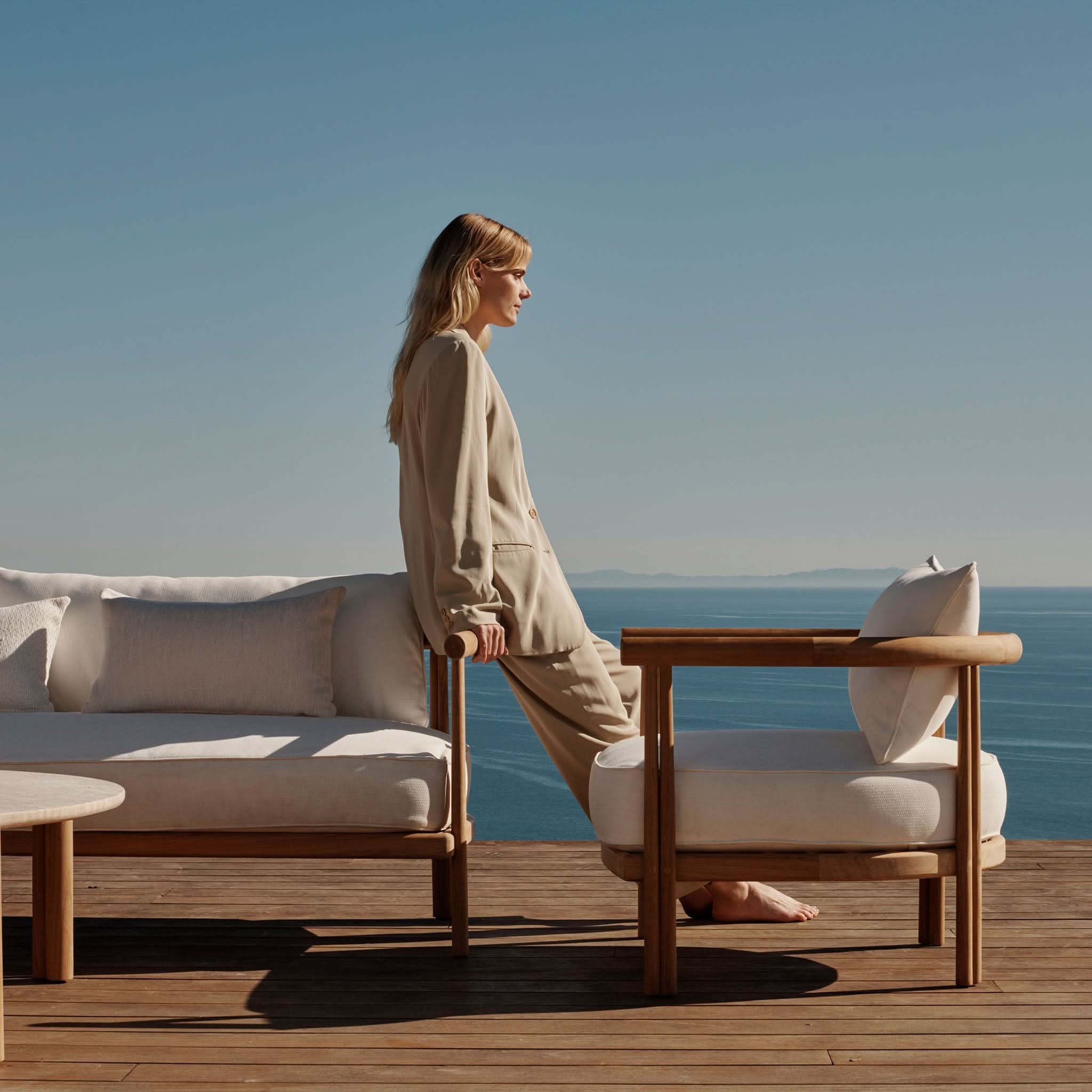 Πολυθρόνα Cove Teak Lounge