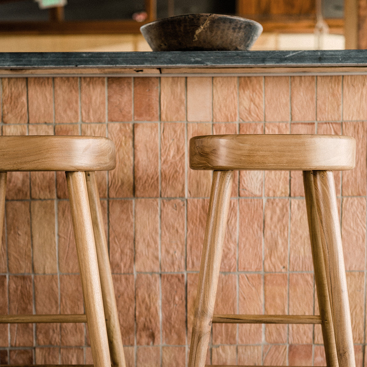 Bar & counter stools