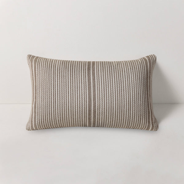 Throw Pillow - Bateau Cocoon | Bateau Cocoon, 13x21",