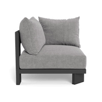 Victoria Aluminum Corner