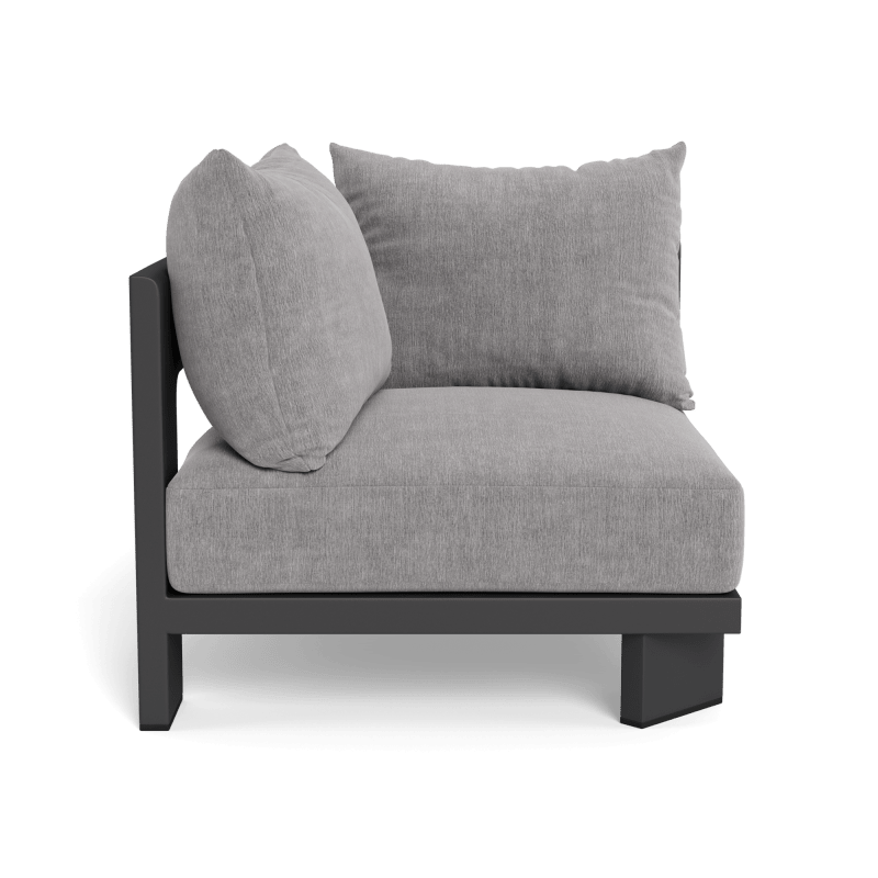 Victoria Aluminum Corner