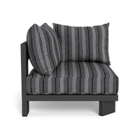 Victoria Aluminum Corner