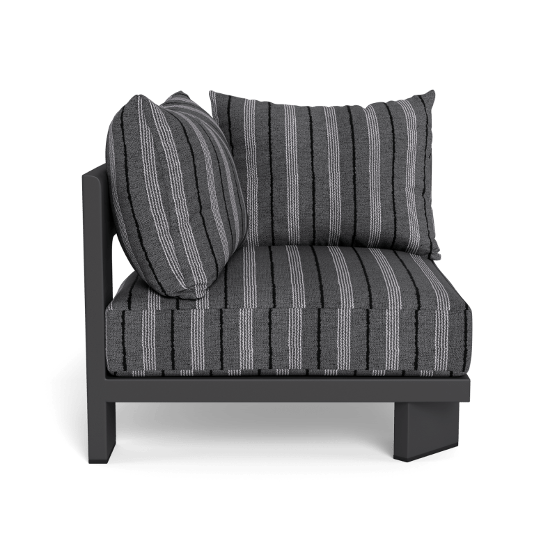 Victoria Aluminum Corner