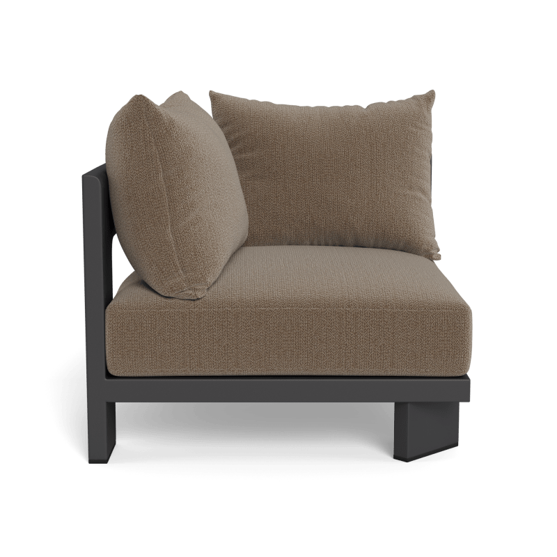 Victoria Aluminum Corner