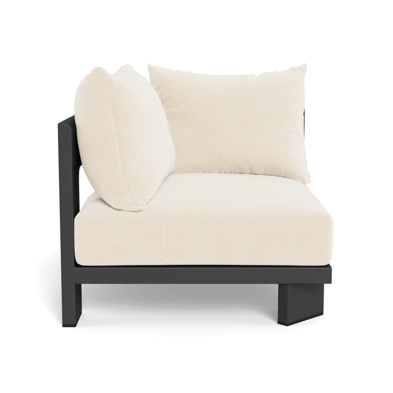 Victoria Aluminum Corner