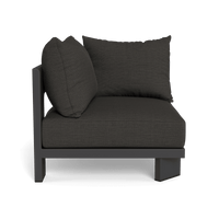 Victoria Aluminum Corner