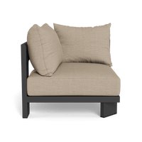 Victoria Aluminum Corner