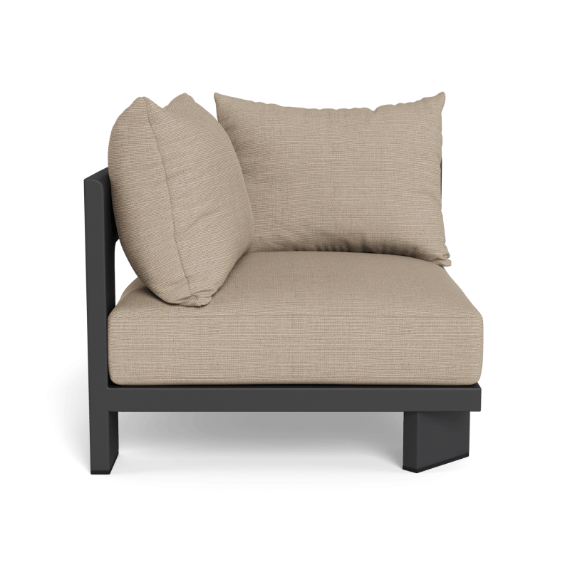 Victoria Aluminum Corner