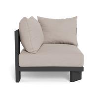 Victoria Aluminum Corner