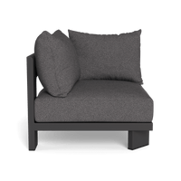 Victoria Aluminum Corner