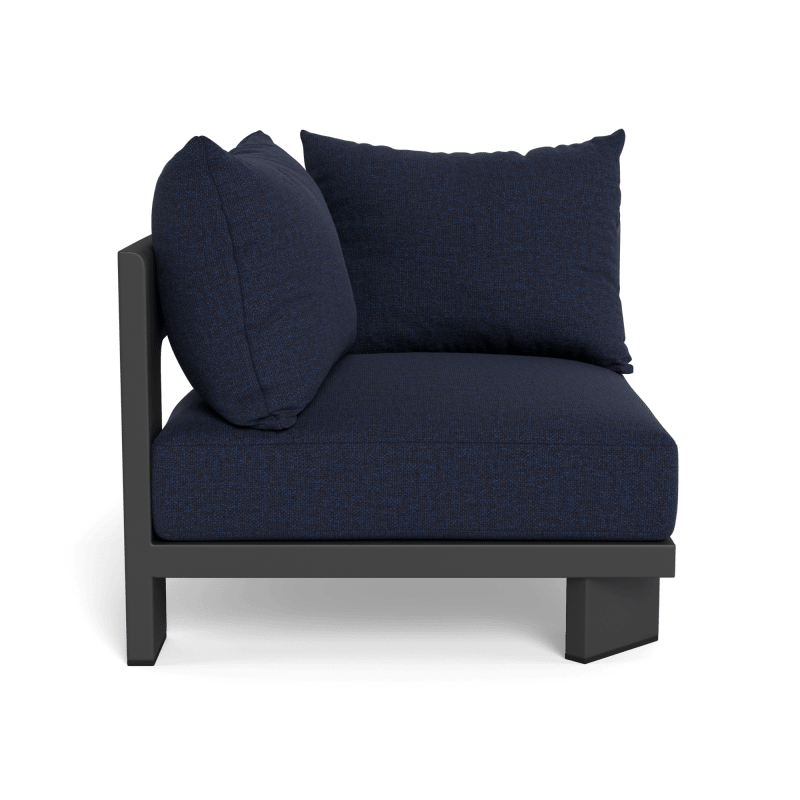 Victoria Aluminum Corner