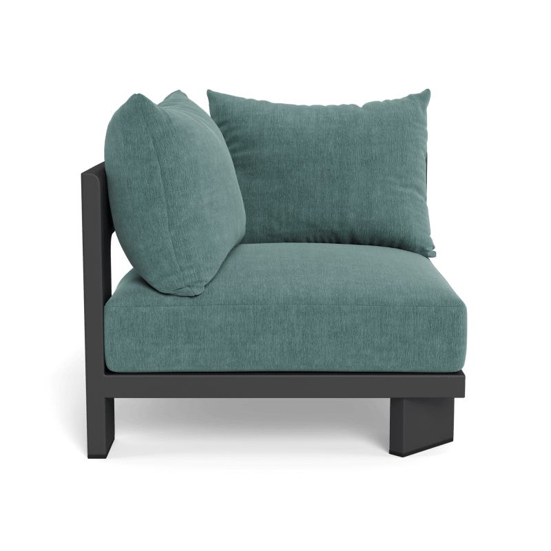 Victoria Aluminum Corner