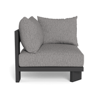 Victoria Aluminum Corner