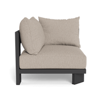 Victoria Aluminum Corner