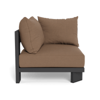 Victoria Aluminum Corner