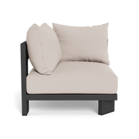 Victoria Aluminum Corner