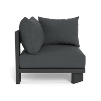 Victoria Aluminum Corner