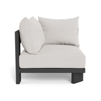 Victoria Aluminum Corner