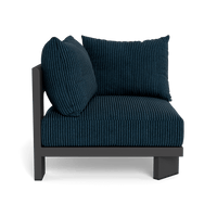 Victoria Aluminum Corner