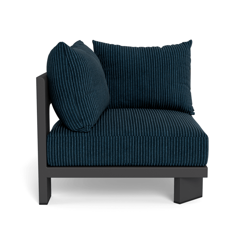 Victoria Aluminum Corner