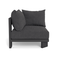 Victoria Aluminum Corner