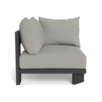 Victoria Aluminum Corner