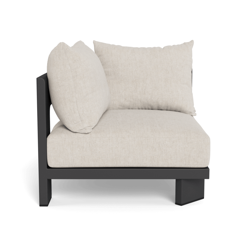 Victoria Aluminum Corner