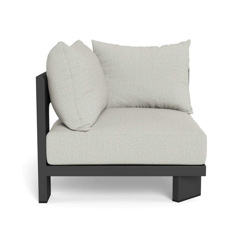 Victoria Aluminum Corner