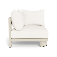 Victoria Aluminum Corner