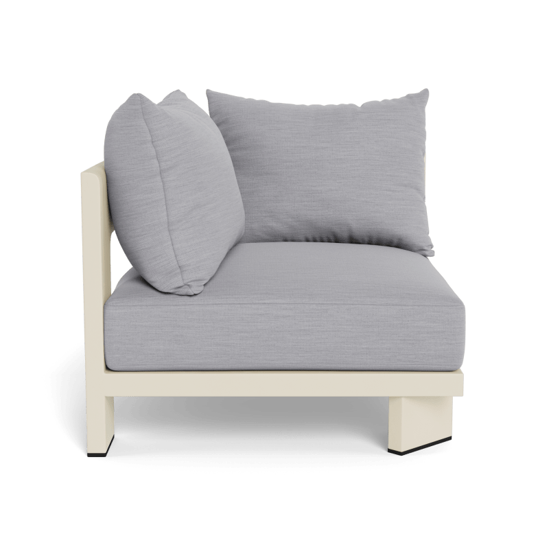 Victoria Aluminum Corner