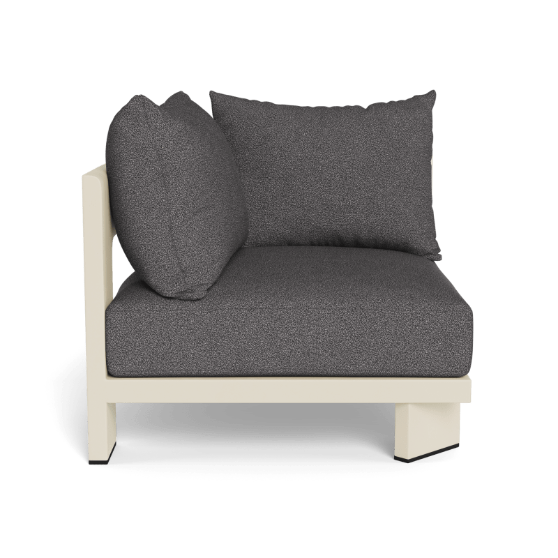 Victoria Aluminum Corner