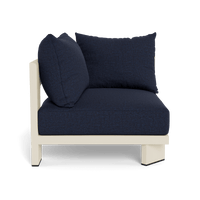 Victoria Aluminum Corner