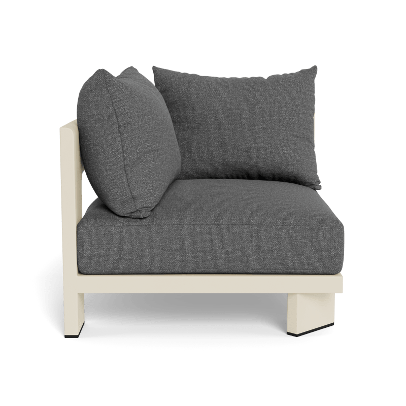 Victoria Aluminum Corner