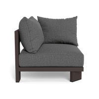 Victoria Aluminum Corner