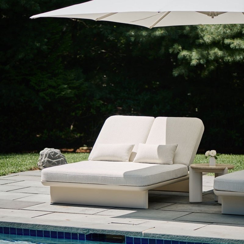 Victoria Aluminum Double Sun Lounge