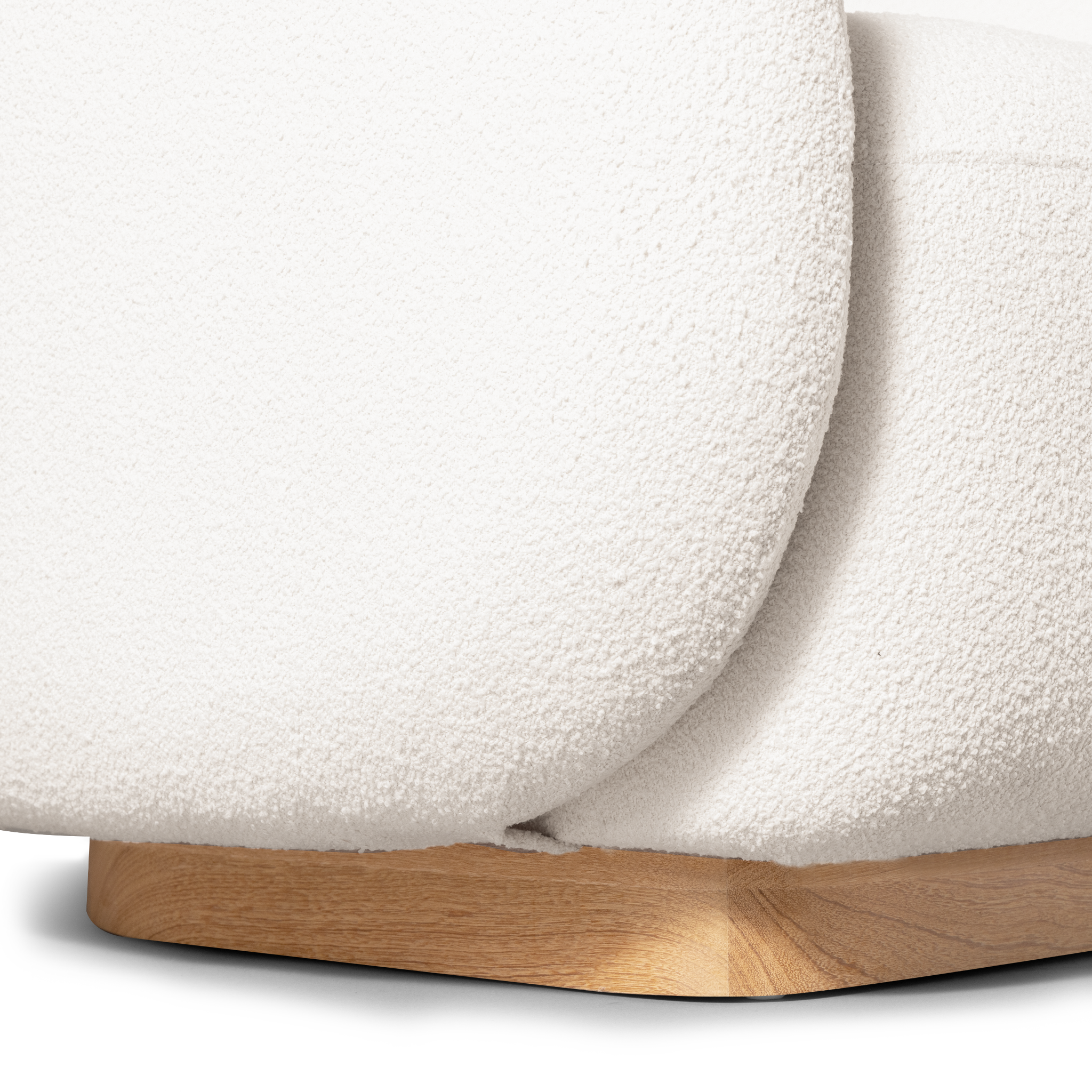 Como Swivel Lounge Chair