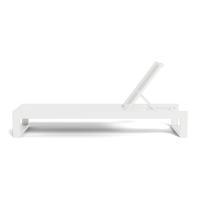 Hampton Sun Lounge | Aluminum White, Batyline White,