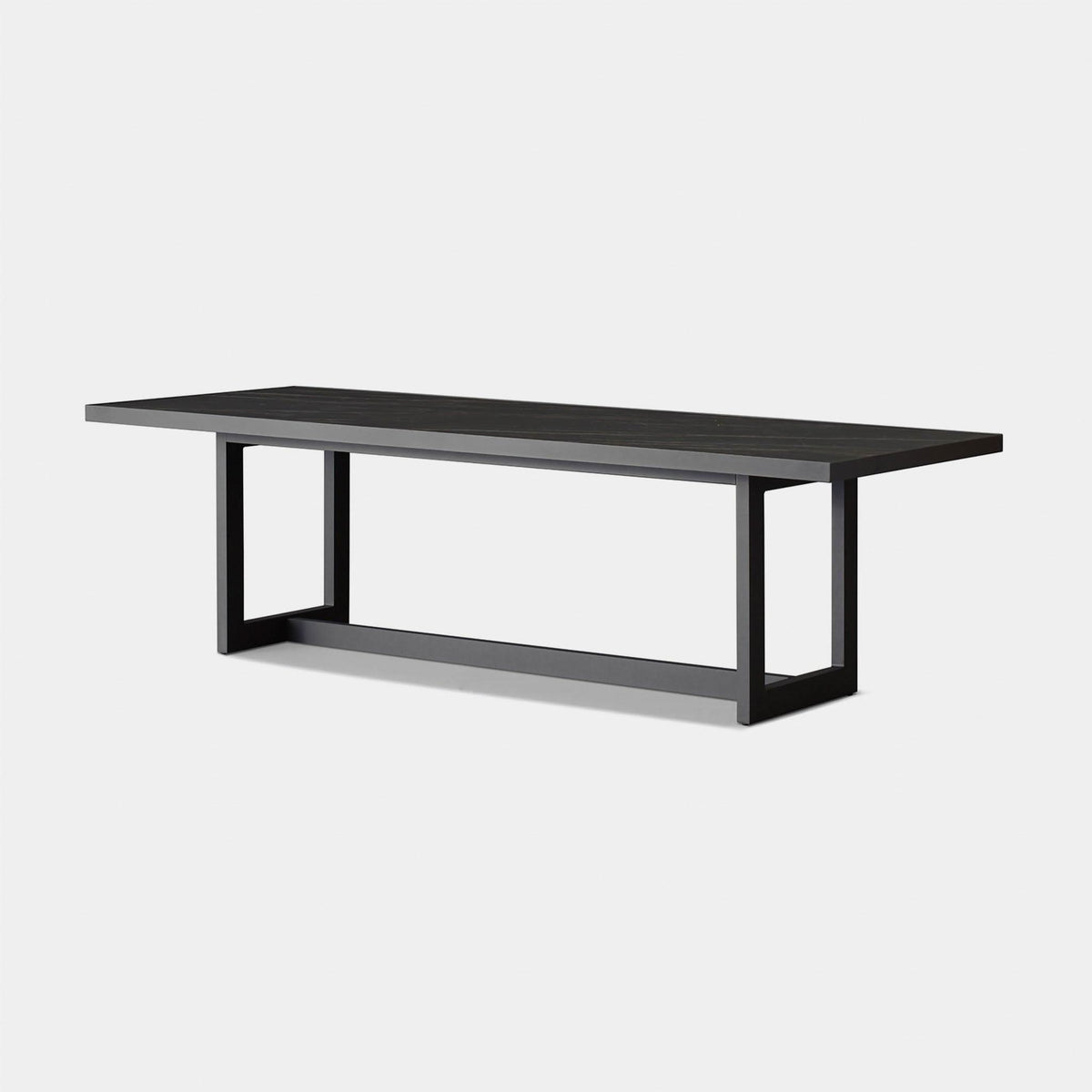 Hampton Dining Table 100" | Aluminum Asteroid, Laminam Noir,