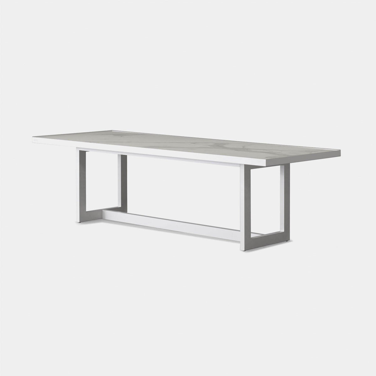 Hampton Dining Table 100" | Aluminum Asteroid, Laminam Noir,