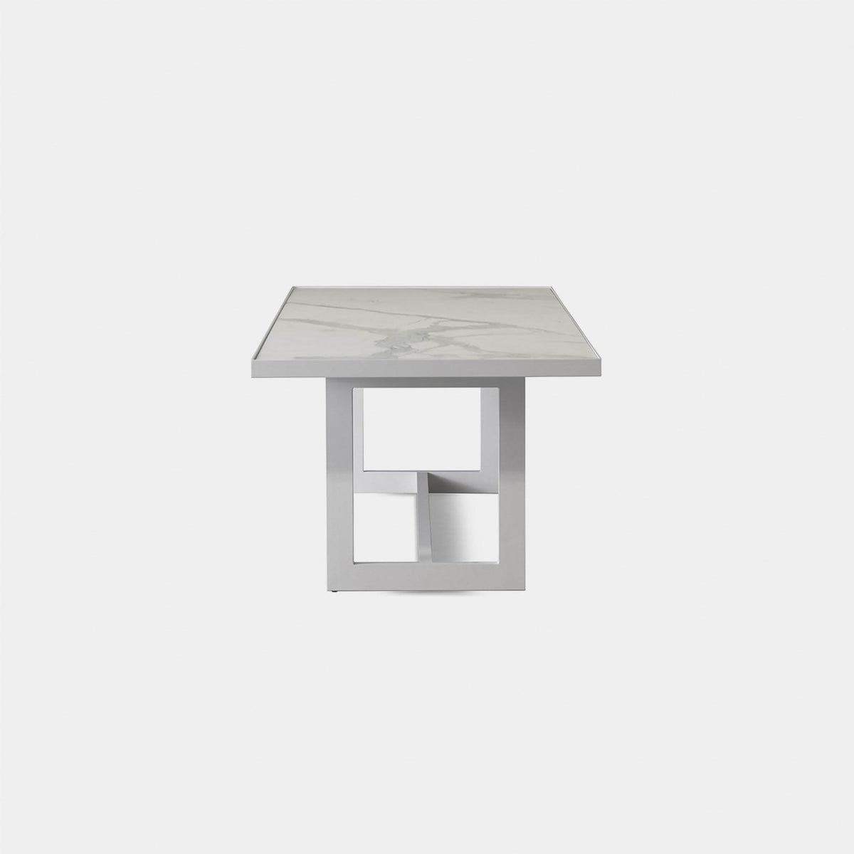 Hampton Dining Table 75" | Aluminum Asteroid, Laminam Noir,