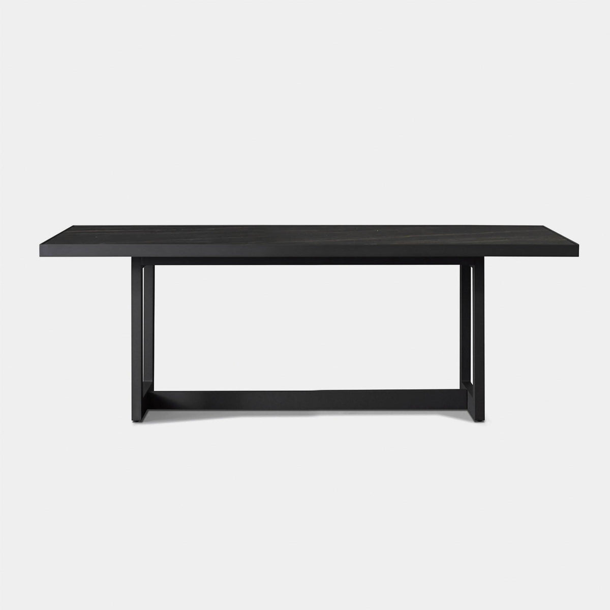 Hampton Dining Table 75" | Aluminum Asteroid, Laminam Noir,