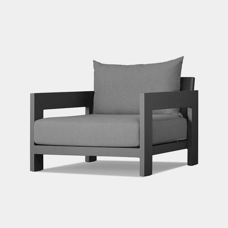 Hampton Lounge Chair - Harbour - ShopHarbourOutdoor - HAMP-08A-ALAST-BASIL-PANGRA