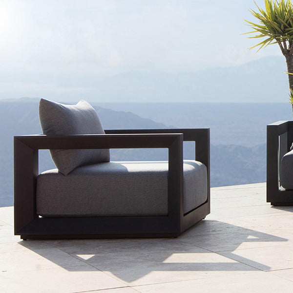 Vaucluse Swivel Lounge Chair | Aluminum Asteroid, Panama Grafito, Batyline Silver