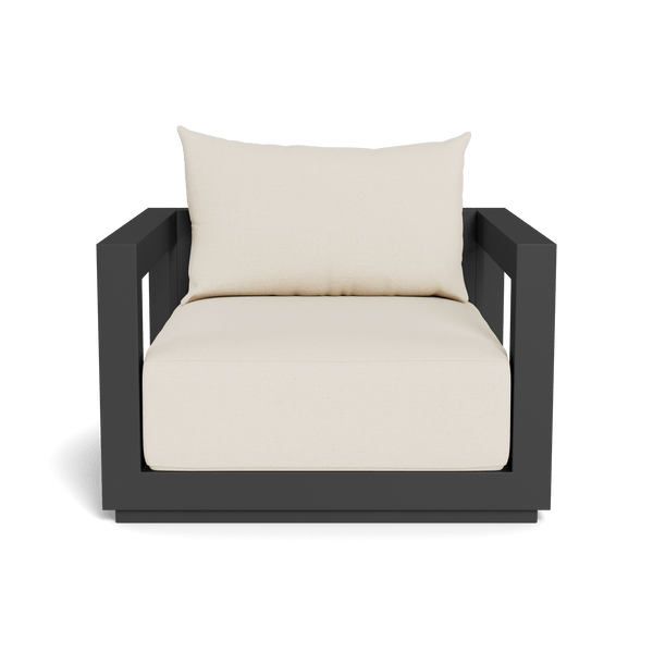 Vaucluse Swivel Lounge Chair | Aluminum Asteroid, Siesta Ivory, Batyline Silver