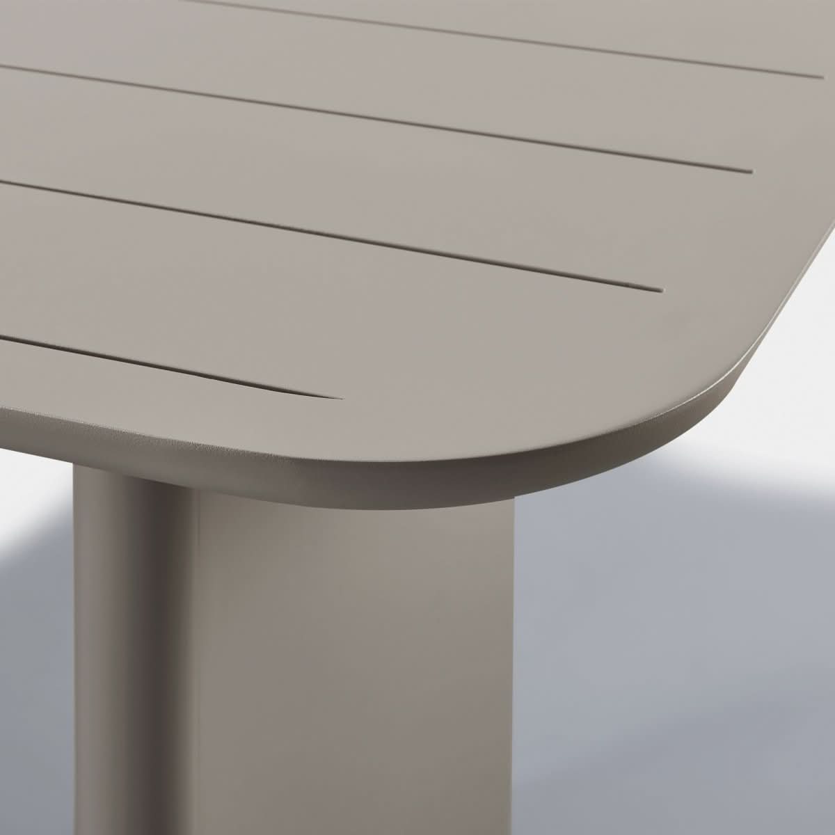 Victoria Aluminum Slatted Dining Table 81"