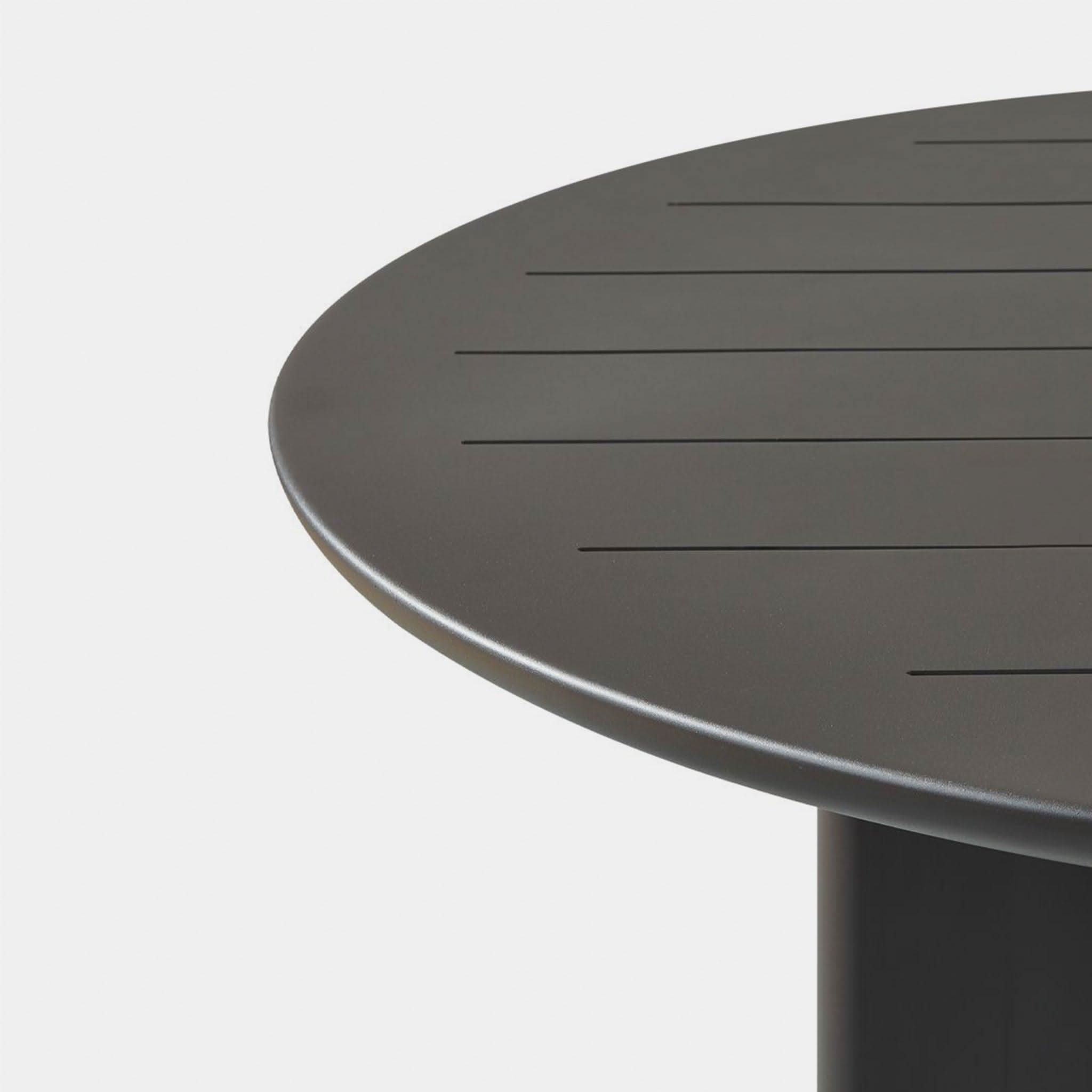 Victoria Aluminum Slatted Round Dining Table 48"