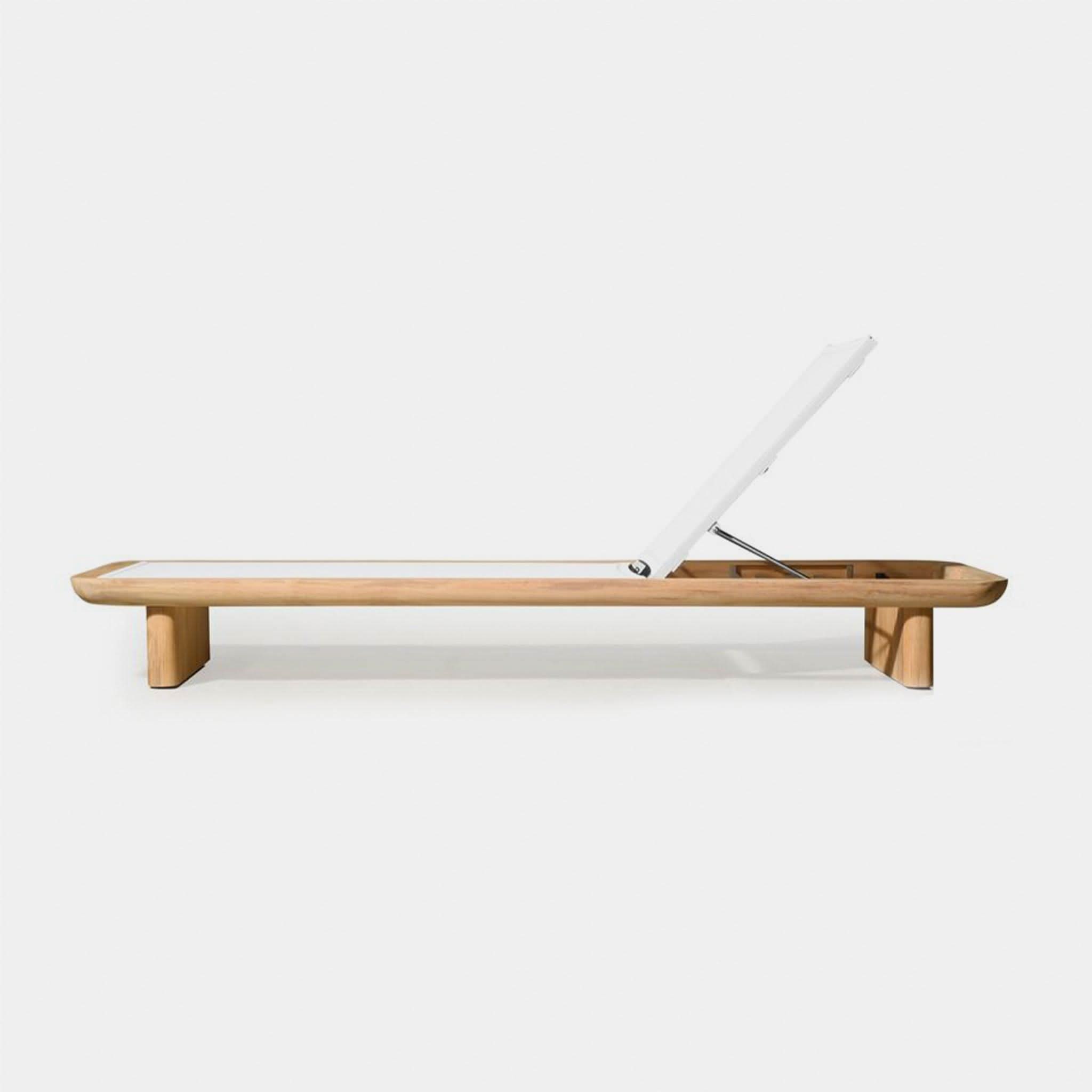 Victoria Teak Sun Lounge | Sculptural Outdoor Furniture – HARBOUR